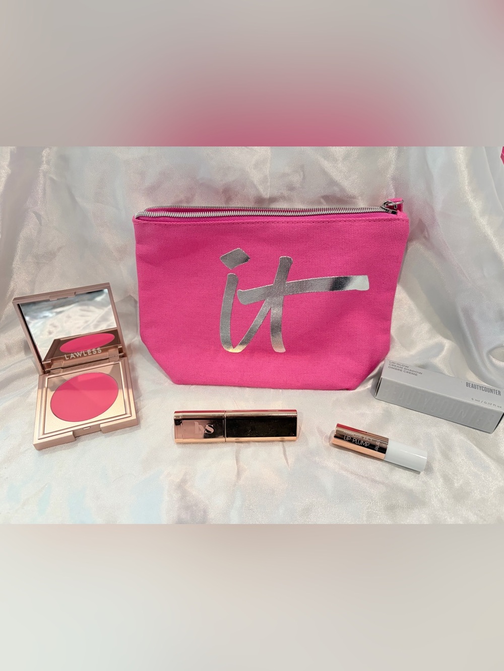 Makeup bundle